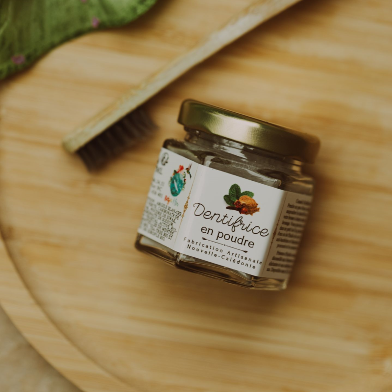 Dentifrice en poudre